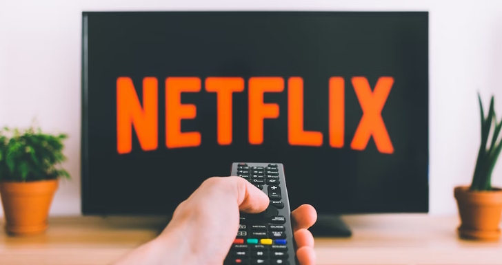 13 Alternativas (legais) à Netflix para ver filmes em casa - Guia da Semana