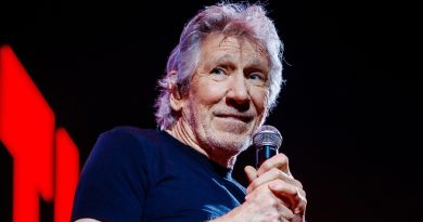 Roger Waters