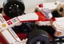 LEGO Ayrton Senna McLaren Formula 1 minifigura carro set conjunto