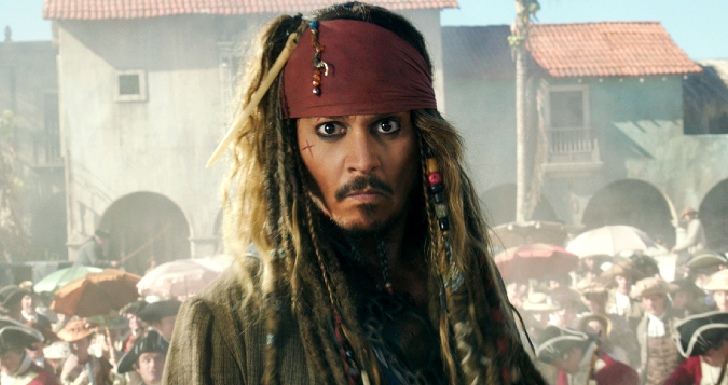 Piratas das Caraíbas, saga protagonizada por Johnny Depp, recebe boas notícias