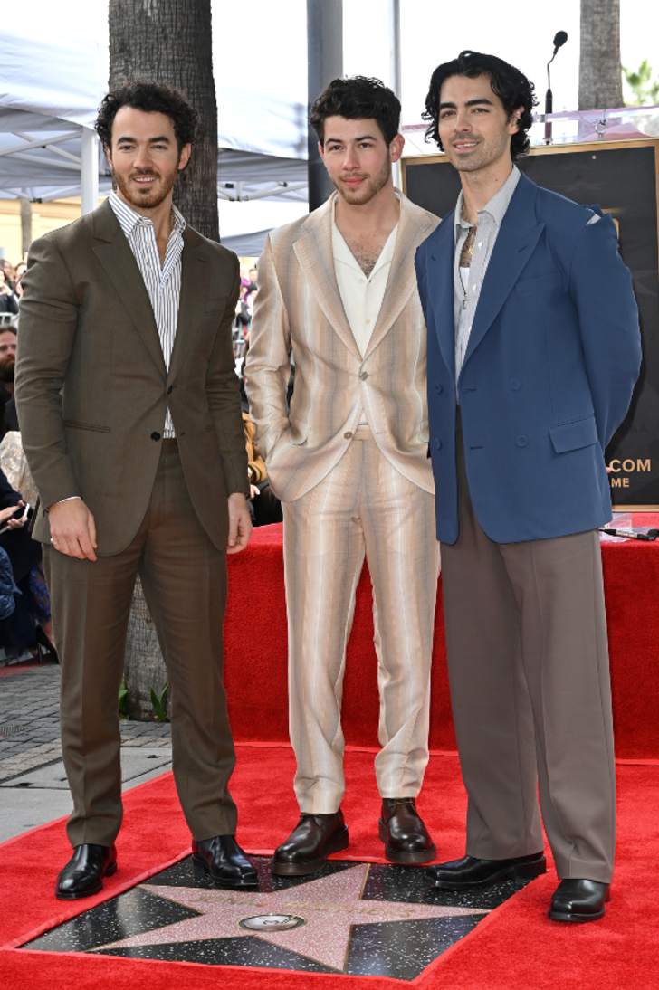 jonas brothers