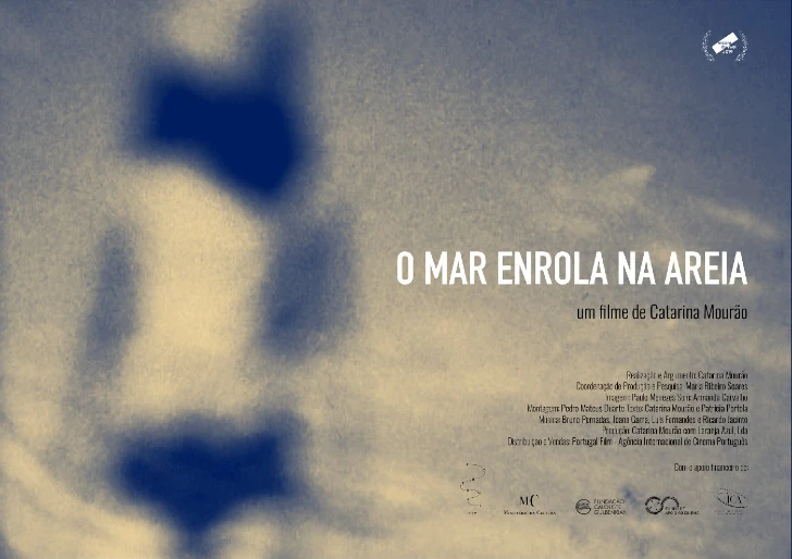 O Mar Enrola na Areia