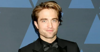 Robert Pattinson