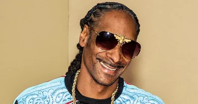Snoop Dogg choca público na apresentação dos Golden Globes 2026 Snoop Dogg choca público na apresentação dos Golden Globes 2026