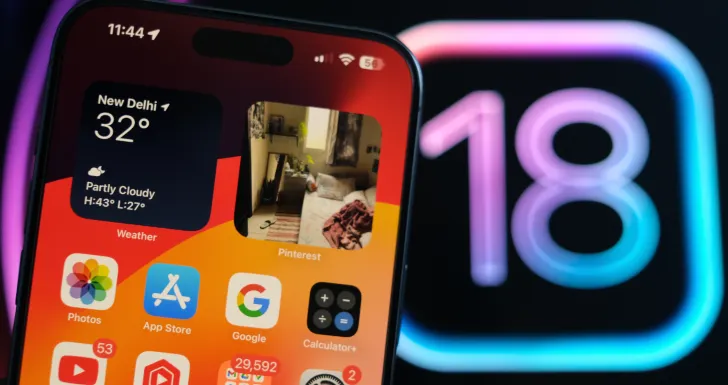 iPhone iOS 18.4.1