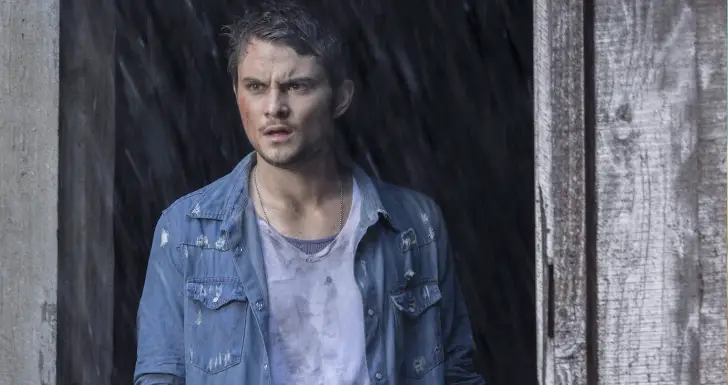 Shiloh Fernandez in Evil Dead (2013) MAX