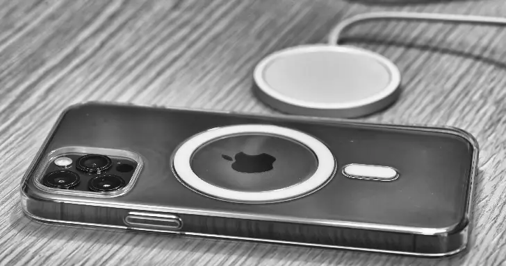 magsafe case iphone 16