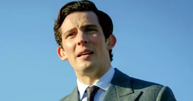 Josh O'Connor The Crown