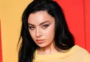 charli xcx na vanity fair oscar party