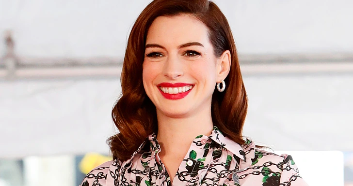 anne hathaway, cerimónia da estrela hollywood walk of fame