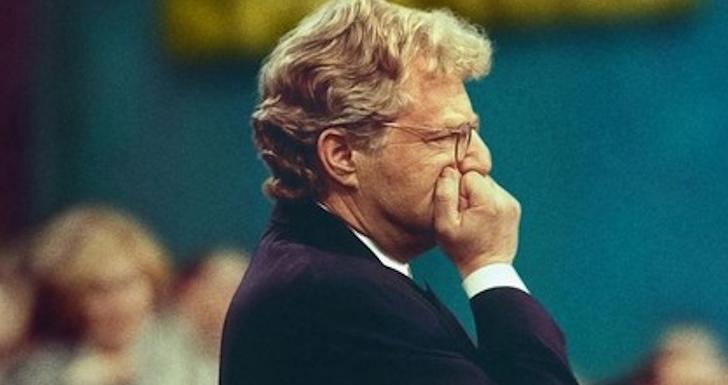Jerry Springer Lutas, Câmara, Ação netflix