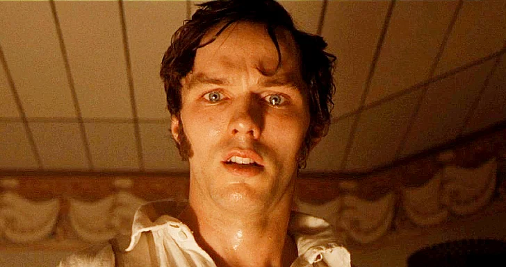 Nicholas Hoult em Nosferatu