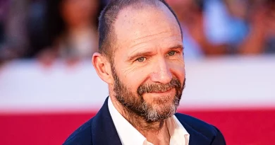 Thriller de Ralph Fiennes com 92% no Rotten Tomatoes chega este fim de semana à televisão portuguesa Thriller de Ralph Fiennes com 92% no Rotten Tomatoes chega este fim de semana à televisão portuguesa