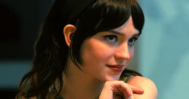 Sophie Thatcher em Companion