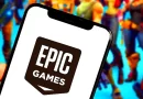 Smartphone com a Epic Games Store e Fortnite