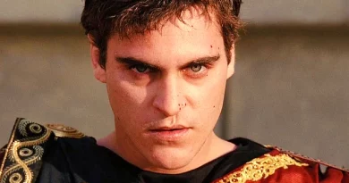 Joaquin Phoenix em Gladiator
