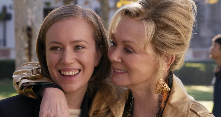 Jean Smart e Hannah Einbinder em Hacks, série premiada nos Golden Globes