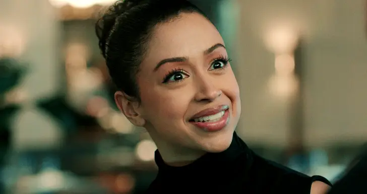 Liza Koshy de mo