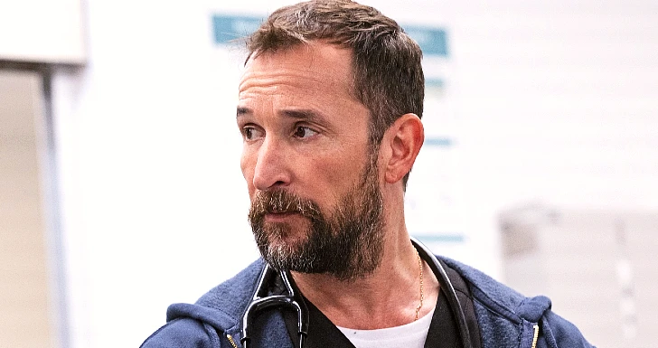 noah wyle em the pitt para a max