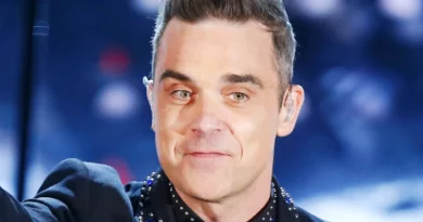 SANREMO, ITALY, February 8: Singer Robbie Williams performs during the 67th Sanremo Song Festival on February 8, 2017, in Sanremo, Italy.