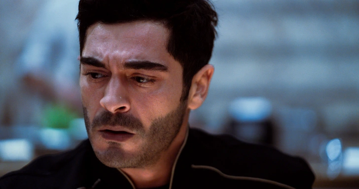 Burak Deniz no filme Umani do disney plus