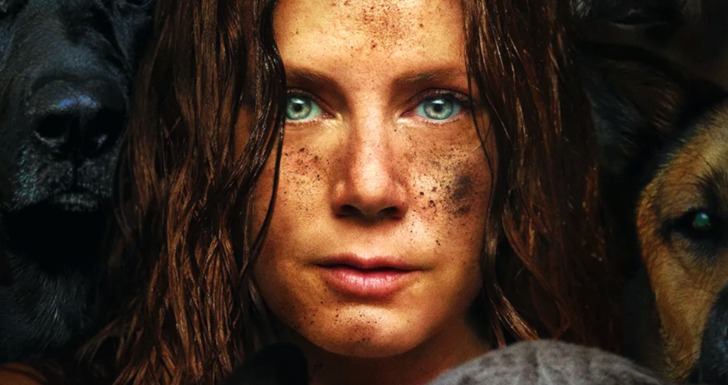 canina critica amy adams nightbitch