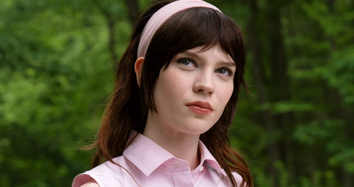 Sophie Thatcher em Companion