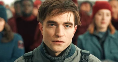 Robert Pattinson em mickey 17