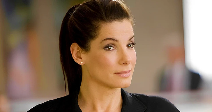 Sandra Bullock em A Proposta Streaming no Disney+