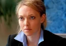 Amanda Seyfried em The Dropout - A História de uma Fraude Streaming no Disney+