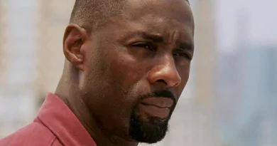 Idris Elba em The Wire