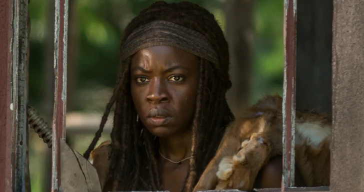 Danai Gurira como Michonne em The Walking Dead Streaming no AMC