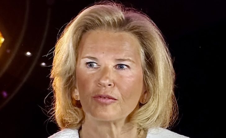 Iris Knobloch