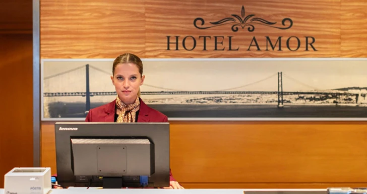 Filme "Hotel Amor"