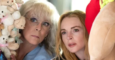 Lindsay Lohan e Jamie Lee Curtis em "Uma sexta-feira mais louca ainda" nos cinemas este verão.