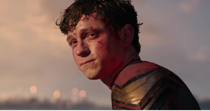 Tom Holland como Homem-Aranha