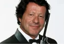 Joaquim de Almeida como James Bond