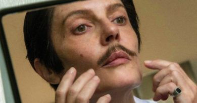 Marcello Mio, a Crítica | A autorreflexão de Chiara Mastroianni