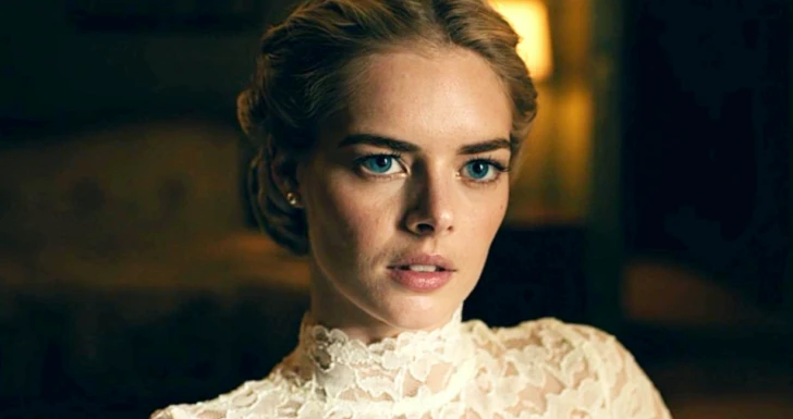 Ready or Not com Samara Weaving