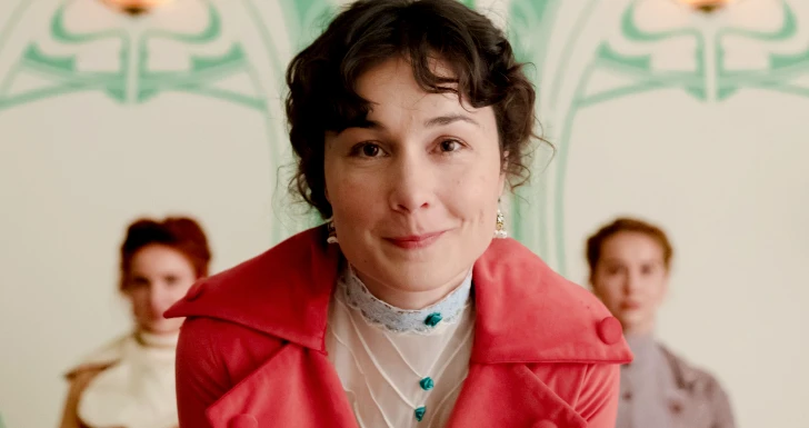 Nadia de Santiago, Itziar Manero, e Paula Usero (The Lady's Companion) da netflix