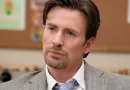 chris evans netflix