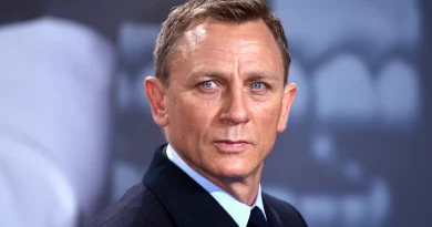 Daniel Craig