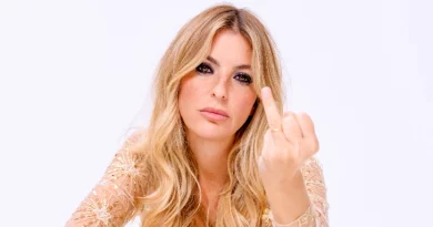 Jessica Athayde (Hotel Amor) anuncia novo e divertido espetáculo