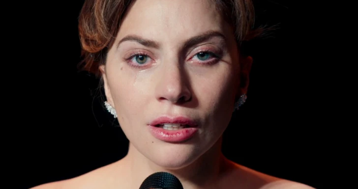 Lady Gaga em "Assim nasce uma estrela".