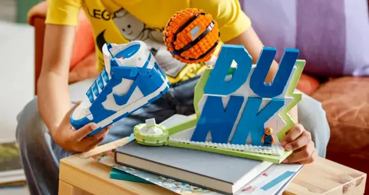 LEGO Nike Dunk
