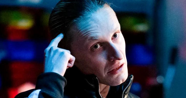 Adam Young novo ator de  lord of the rings: rings of power