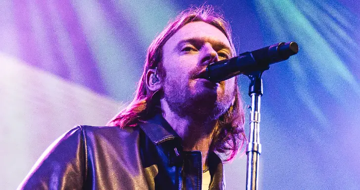 Finneas NOS Alive