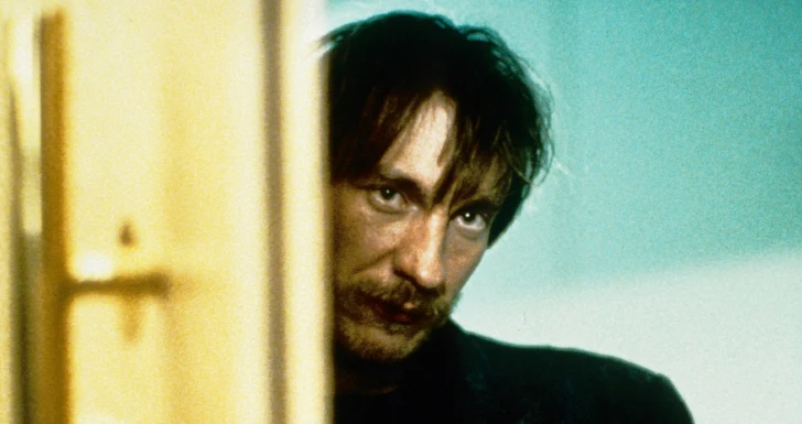 naked de mike leigh