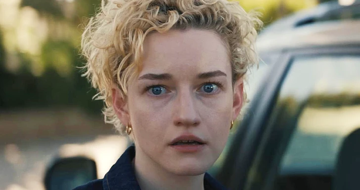 Julia Garner