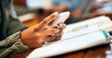 Com o regresso às aulas, estas são as novas regras sobre telemóveis nas escolas